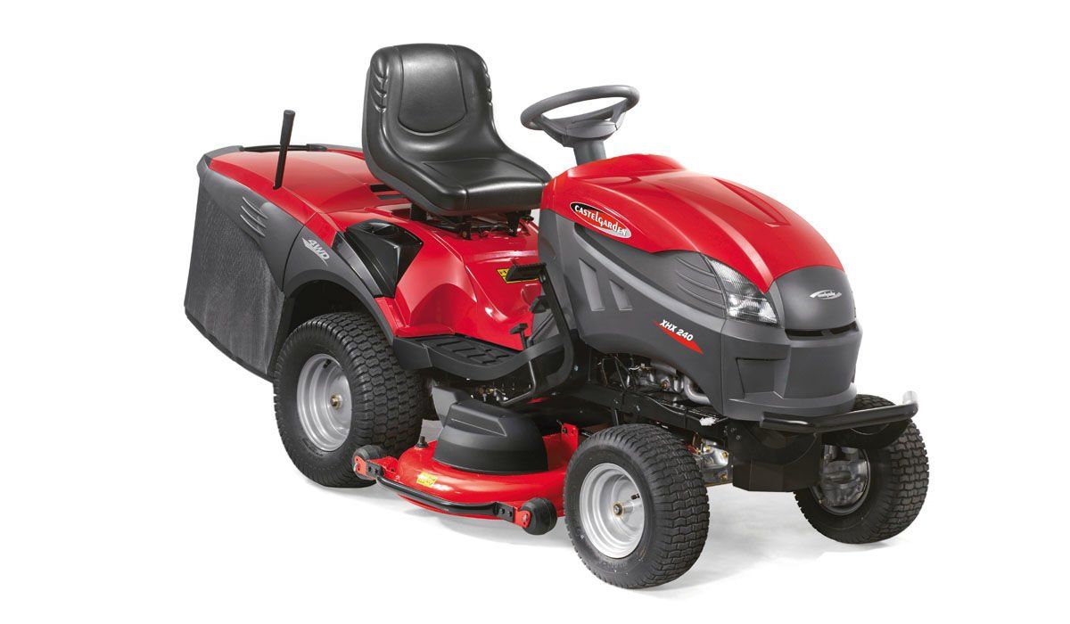 Castelgarden XHT 240 4WD Çim Biçme Traktörü